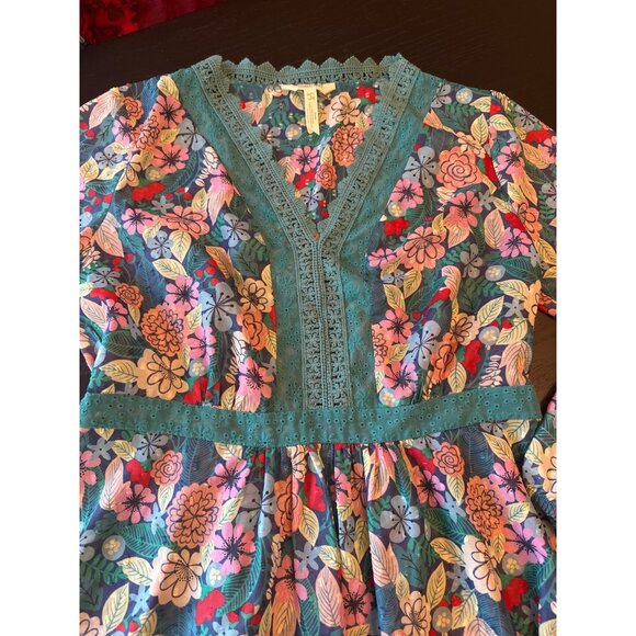 Matilda Jane Floral Long-Sleeve Tunic Top With Crochet Lace Trim Large - Picture 2 of 6